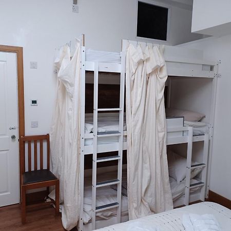 Voyage Hostel - Ensuite Family Rooms With Shared Kitchen Douglas Room photo