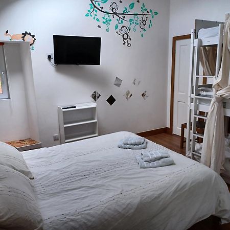 Voyage Hostel - Ensuite Family Rooms With Shared Kitchen Douglas Exterior photo